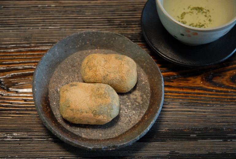 Kinako rice cake for tea set