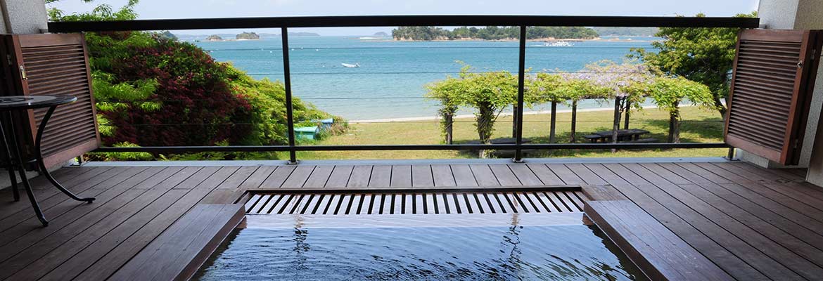 松島の海と島々を望む客室露天風呂