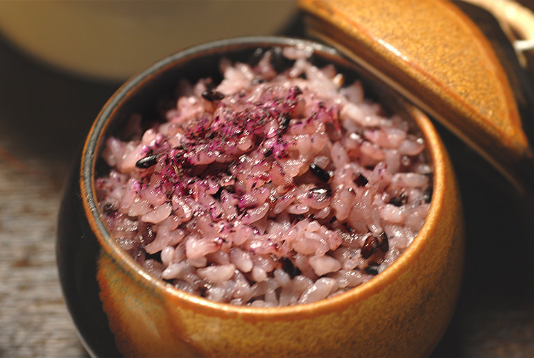 元湯くらぶ-料理 古代米のゆかり御飯、デザート